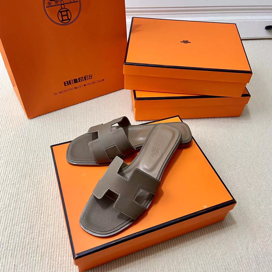 에르메스 올수공 오란 슬리퍼 샌들 앱송 81